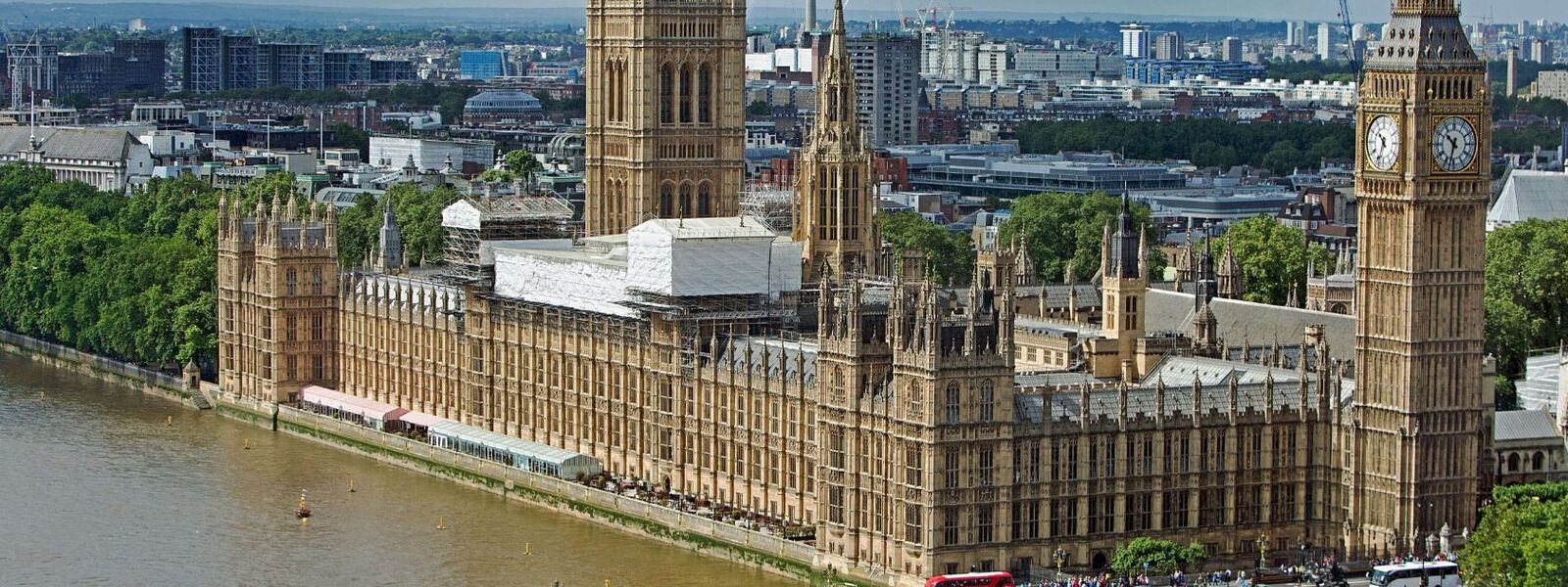 Photo of the Palace of Westminster